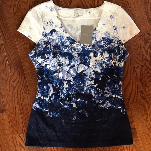 Postage Stamp Anthropologie top - Picture 2 of 3